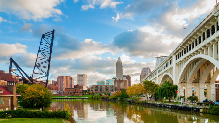 Levin Leads - Cleveland River View